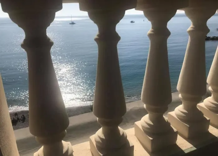 La Terrazza Sul Mare 3*
