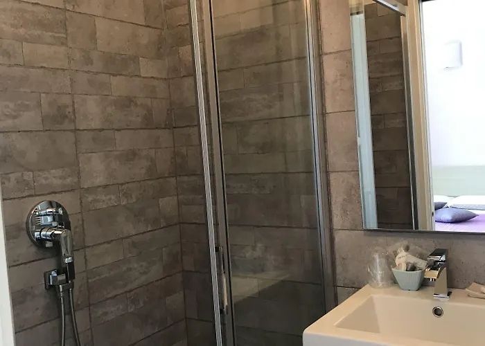 La Terrazza Sul Mare Гостевой дом Монтероссо-аль-Маре