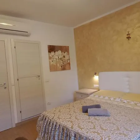 Konukevi La Terrazza Sul Mare