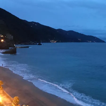 La Terrazza Sul Mare Maison d'hôtes 3*